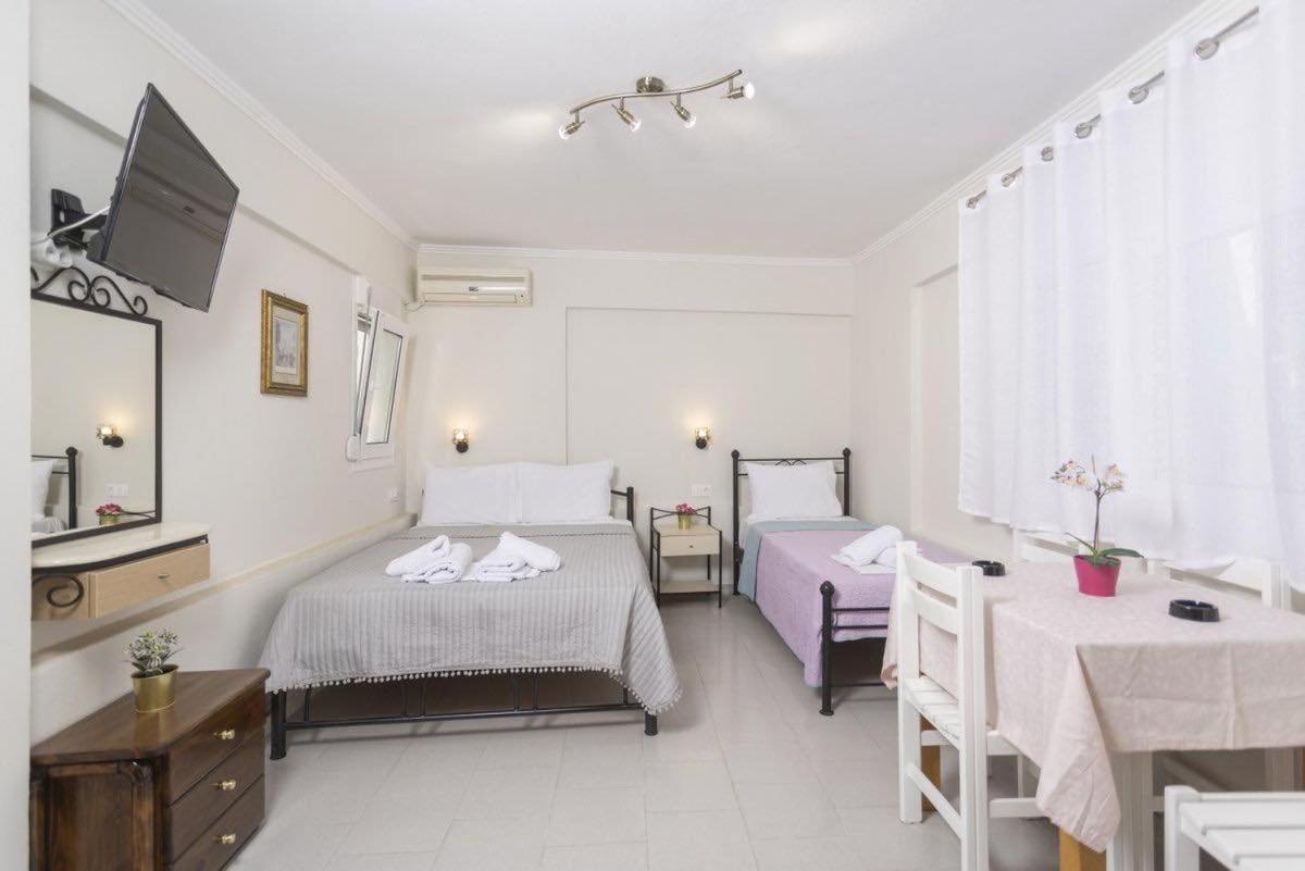 Katerina Apartments Pefkochori Exterior foto
